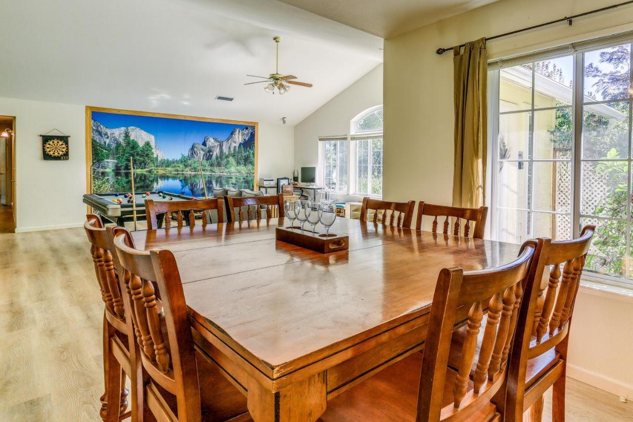 Holiday home Pet Friendly Retreat With Spacious Patio!